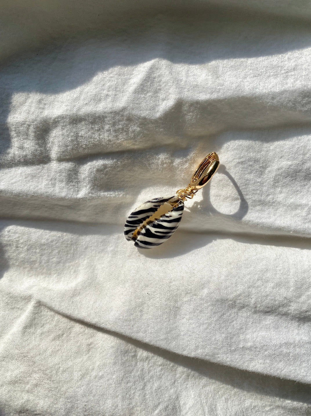 Zebra Cowrie Single Earring